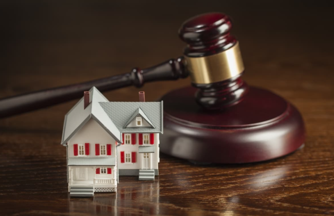 Истребование имущества, а не признание права собственности, является эффективной защитой прав инвестора — Верховный Суд