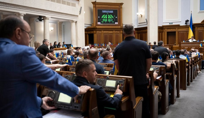 Верховная Рада приняла закон об установлении вывозной пошлины на сою и рапс
