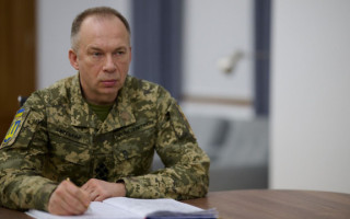 Олександр Сирський провів першу телефонну розмову з новим командувачем Об'єднаних НАТО в Європі Грінкевичем
