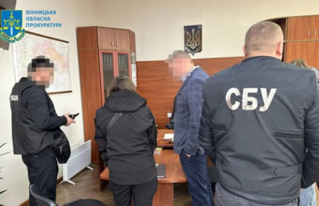 «Зарабатывали» на надбавках сотрудникам — в винницком филиале предприятия Укрзализныця разворовали более 22 млн грн