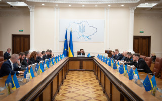 Юлія Свириденко провела перше засідання оновленого Кабміну та закликала міністрів підготувати плани