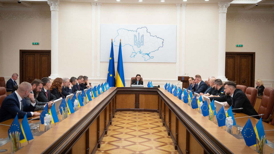 Юлія Свириденко провела перше засідання оновленого Кабміну та закликала міністрів підготувати плани