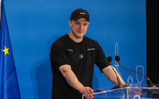 Федоров объяснил отмену приказа МОН: дистанционное обучение остается, но приоритет — безопасный офлайн