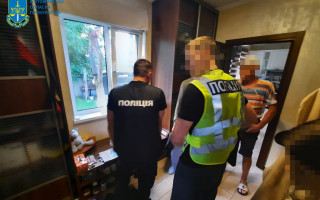 Незаконно добывали песок: в Житомирской области директор предприятия получил подозрение за миллиардный ущерб окружающей среде