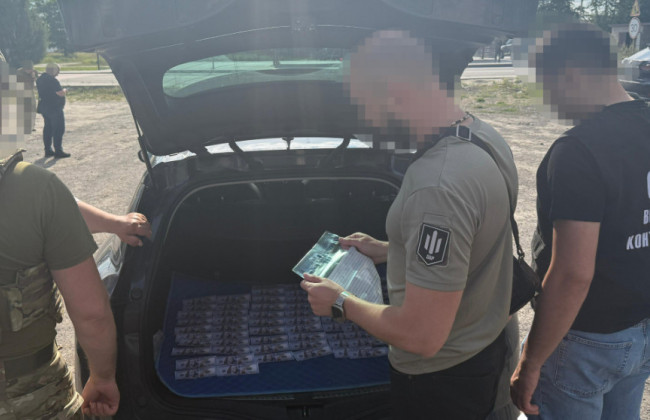 На Волыни задержали военнослужащего, который хотел наладить «бизнес» на уклонистах