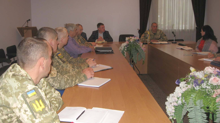 Уряд вирішив підсилити комісії з перевірки дотримання бізнесом військового обліку податківцями і представниками Держпраці