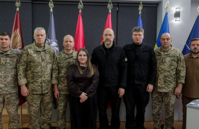 Денис Шмыгаль провел первое совещание в должности министра обороны, фото