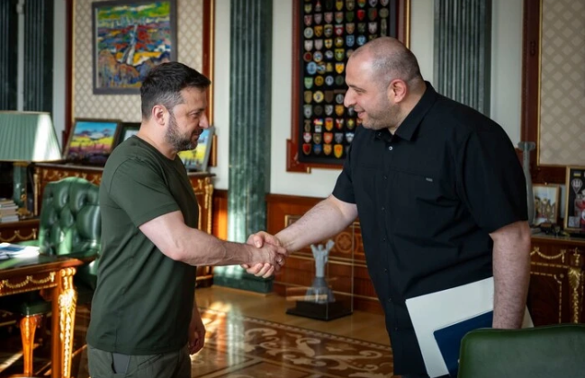 Владимир Зеленский поручил Рустему Умерову активизировать переговорный трек