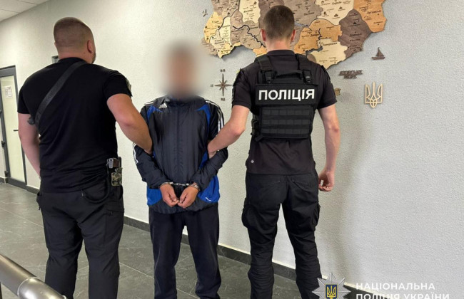 На Закарпатье задержали мужчину, который поджег церковь и оставил оскорбительную надпись о венграх