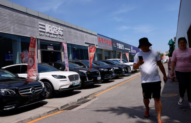 Китай планирует запретить перепродажу новых авто в течение полугода после регистрации