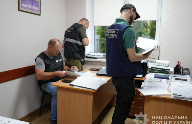 На Сумщине разоблачили директора фирмы, который присвоил 1,1 млн грн, предназначенных на строительство фортификаций