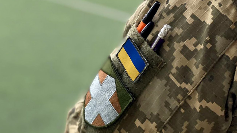 На Волині чоловік під час перевірки документів побив лопатою військовослужбовця ТЦК та втік