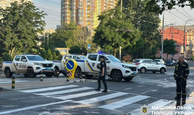 Последствия обстрела Киева – в городе перекрыты дороги
