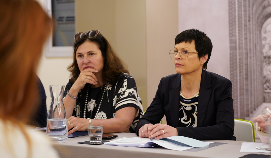 Єврокомісар Марта Кос повідомила, що провела відверту розмову з Юлією Свириденко щодо закону 12414 про повноваження НАБУ і САП