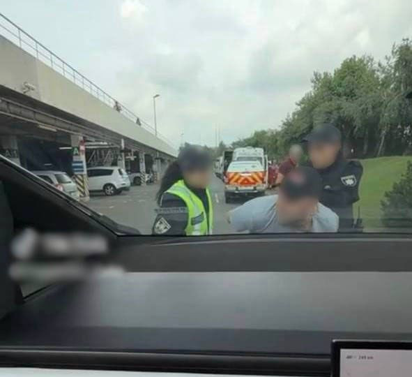 У Києві оштрафували блогерів, які видавали себе за поліцейських заради хайпу в соцмережах