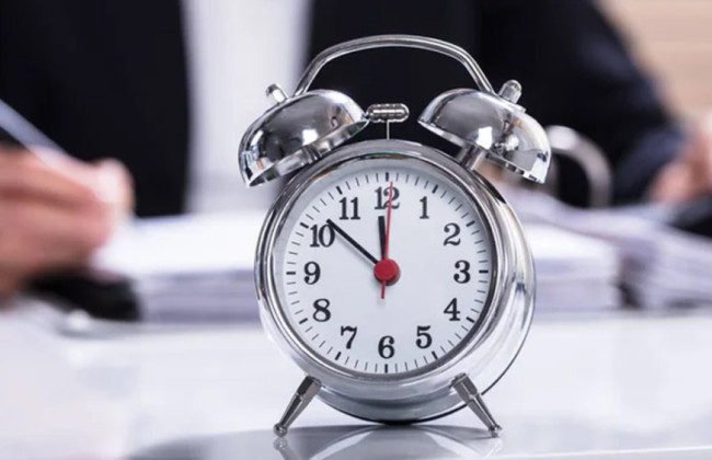 В Гоструда объяснили, должен ли работодатель изменить график работы работника на неполный