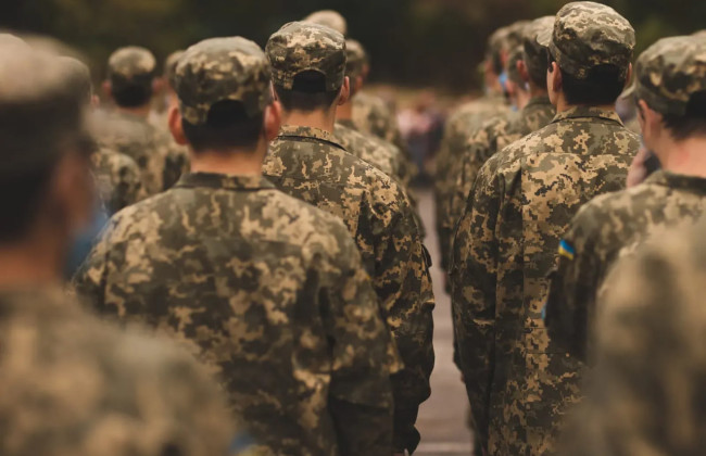До 31 июля в Украине продолжается постановка на воинский учет 17-летних юношей
