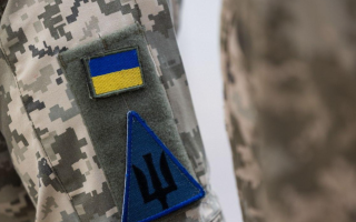 На Львівщині військовий пішов у СЗЧ і вкрав бензопилу — як його покарав суд