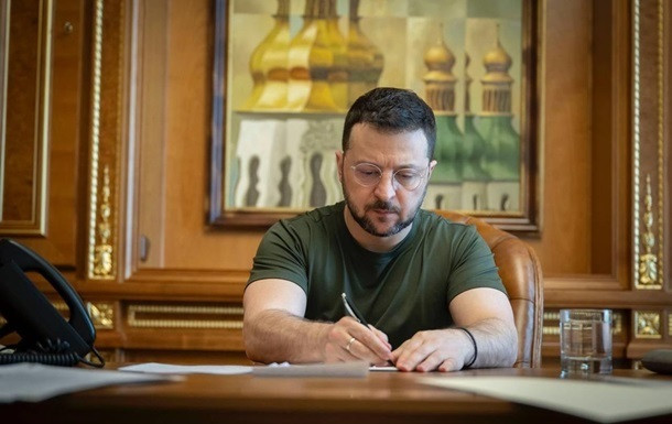Зеленський змінив правила Шевченківської премії: кількість номінацій збільшилася до 13