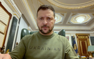 Зараз такий момент, коли треба натиснути на РФ так, щоб наступного року війни не було, — Зеленський