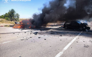 Два человека сгорели в салоне авто: в Николаеве арестовали водителя, устроившего ДТП