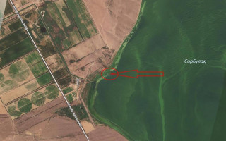 У Казахстані розбився військовий вертоліт – для пошуку екіпажу залучили авіацію та підводні дрони