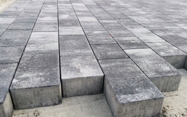 В Киеве с 28 июля ограничат движение пешеходов на участке Голосеевского проспекта