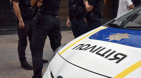 В Ковеле полиция оштрафовала девушку-свидетеля избиения ребёнка в кафе за нецензурную лексику в видео