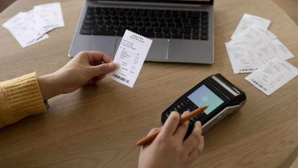 QR-код у фіскальному чеку — податківці пояснили, коли він не обов’язковий