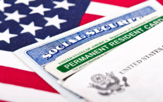 США могут предоставить Green Card более 8 миллионам иммигрантов