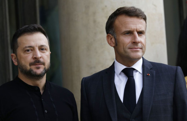 Зеленский обсудил с Макроном работу антикоррупционной инфраструктуры и открытие переговорного кластера