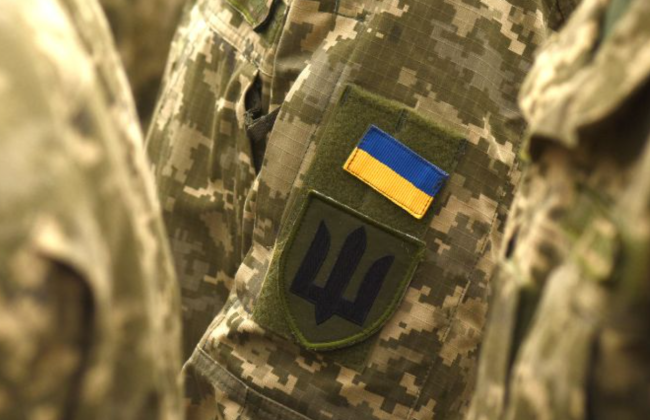 Кто обязан платить ЕСВ за военных, полицейских и спасателей — разъяснение налоговой