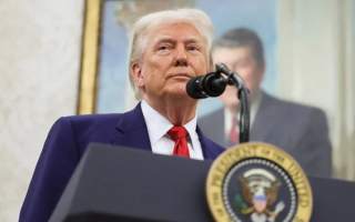 Трамп заявив, що дає РФ 10-12 днів для досягнення мирної угоди