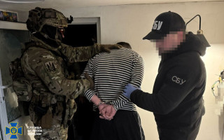 Викрито 15 осіб, які намагалися налагодити збут трофейної зброї: вилучено гранатомети, автомати, вибухівку