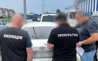 Депутат з Хмельниччини «випадково» не задекларував літак