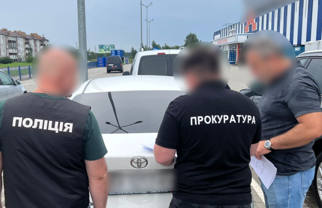 Депутат из Хмельницкой области «случайно» не задекларировал самолет