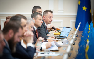 Кабмин предлагает установить прямой запрет на создание образовательных учреждений, бенефициарами которых являются резиденты РФ