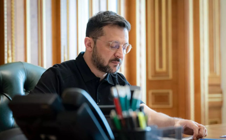 Спадкоємці примусово переселених у 1944-1951 роках осіб з територій, що входили до складу Польщі, отримають компенсації і право на повернення майна – Зеленський підписав закон
