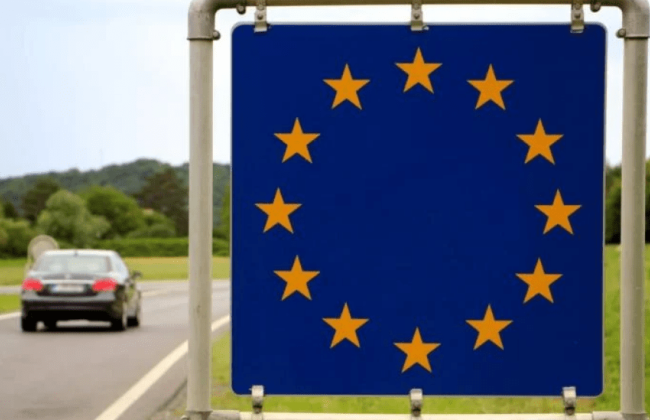 Евросоюз меняет правила пересечения границы с октября: что ждет туристов