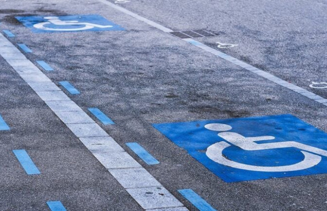 Штрафи за паркування на місцях для осіб з інвалідністю стануть жорсткішими