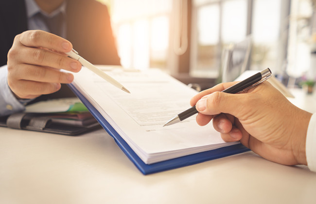 В Гоструда объяснили, можно ли обжаловать приказ о приостановлении действия трудового договора