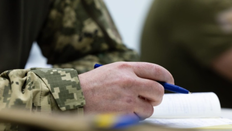 Добровольцы в возрасте 18-24 лет смогут учиться в вузах без отрыва от службы