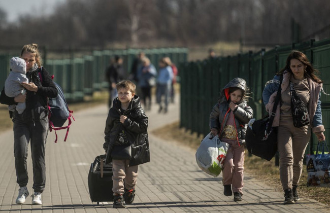 Ежегодно Украину будут покидать по 200 тысяч человек до 2027 года – НБУ