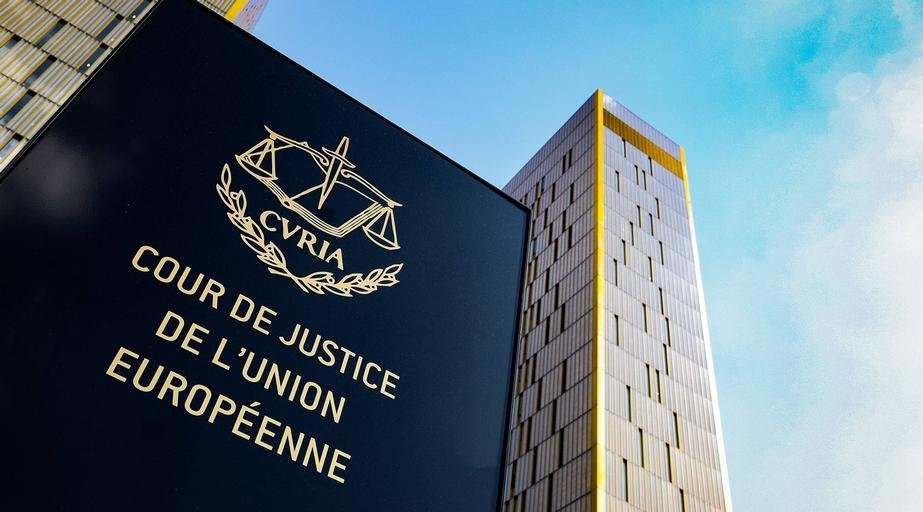 Суд ЄС поставив під сумнів законність італійського списку «безпечних країн»