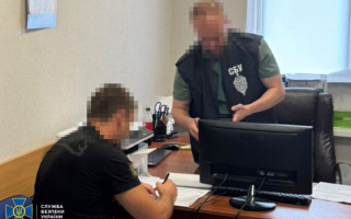 Завысили цены на 41-221%: бывший чиновник Минобороны растратив 1 млрд грн на закупках продуктов для ВСУ
