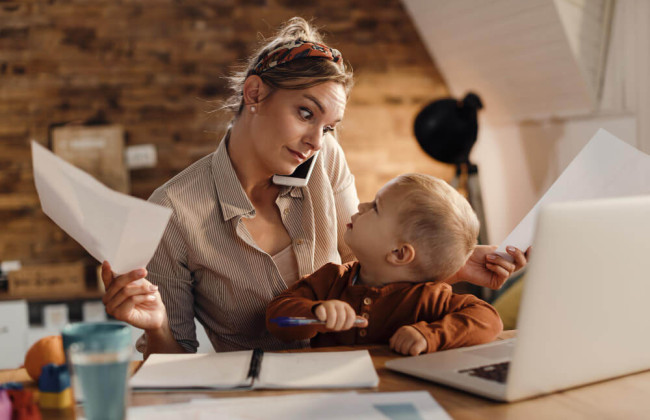 Безработные женщины имеют право на государственную помощь в связи с беременностью и родами: что нужно знать