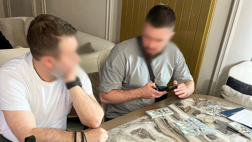 У НАБУ та САП розповіли подробиці викриття нардепа та посадовців на хабарі – фото