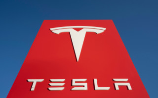 Tesla обязали выплатить 329 млн долларов за смертельное ДТП с автопилотом