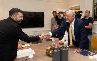 Посланець Трампа Келлог планує відвідати Україну перед дедлайном США для РФ