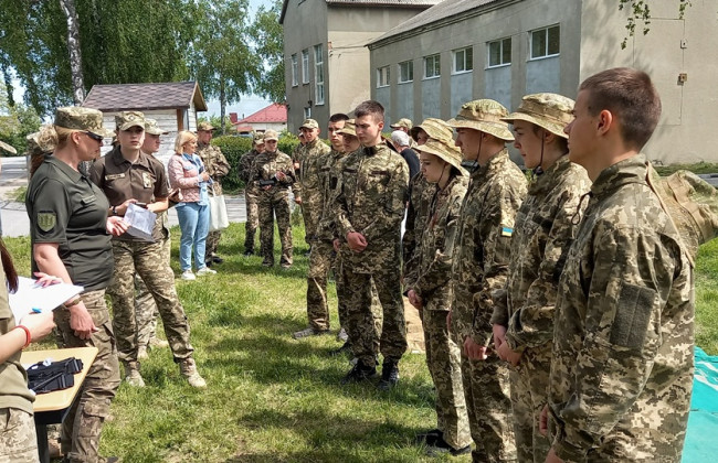 Школьников с 14 лет будут готовить к национальному сопротивлению — новая модель от Минобороны